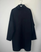 Sweat long oversize LOVE pour femme coupe confortable vue dos