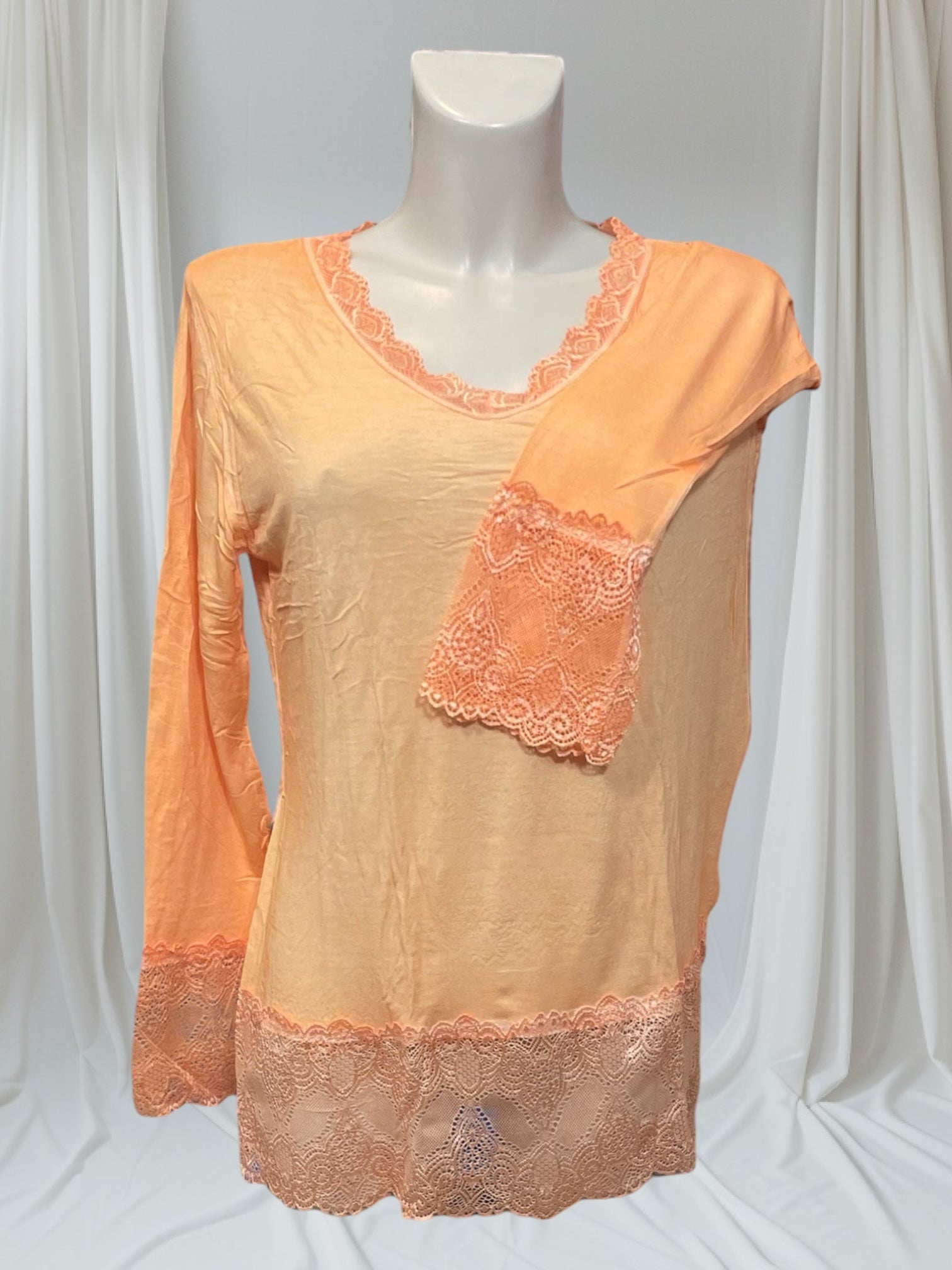 Rouleau Sous pull Dentelle Col V - Mam’s Ailes