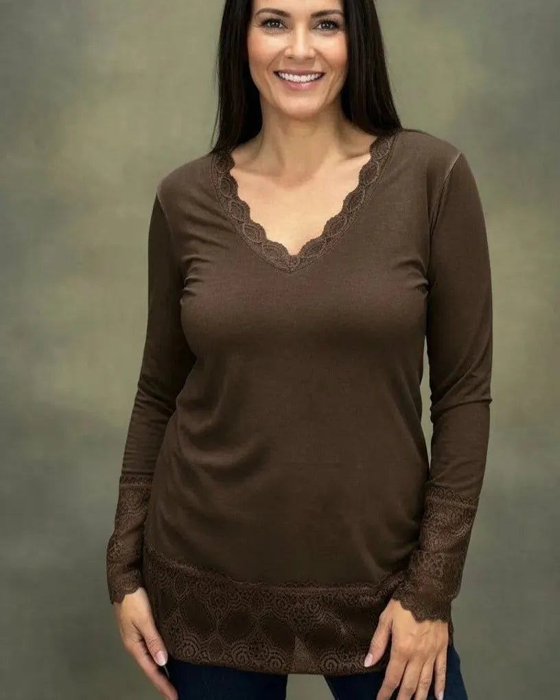 Top dentelle femme manches longues col V élégant fabriqué en Italie – modèle phare 4 ans