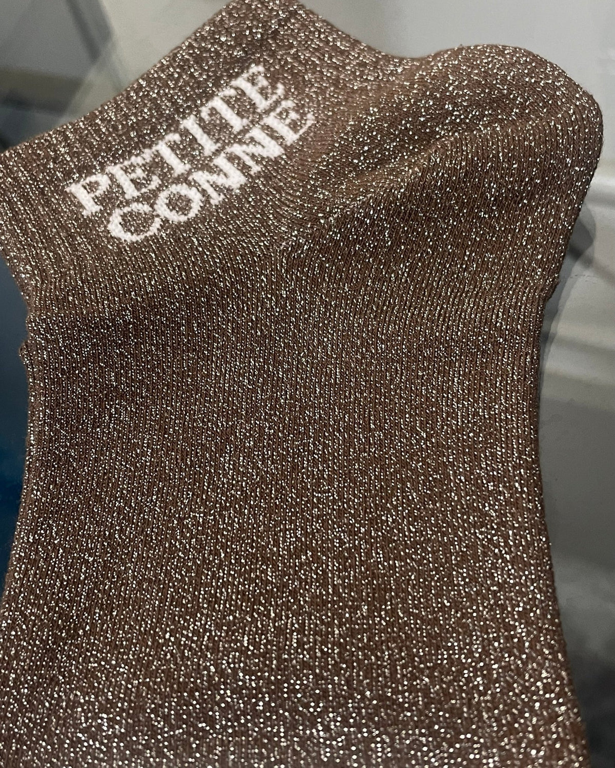 Détail du message Petite Conne métallisé