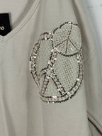 Sweat Peace détail des symboles peace en sequins – Mam’s Ailes