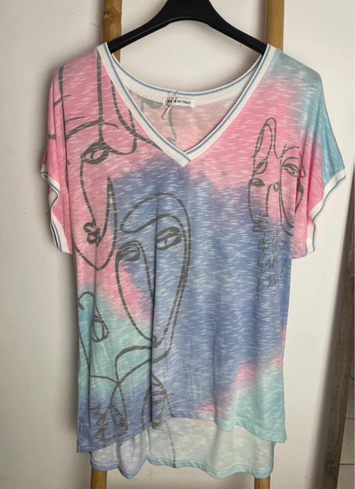 T-shirt Fluide Artistique – Coupe Ample 36/46 - Mam’s AilesBleu ciel