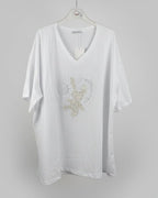 T-shirt blanc Mam's Ailes col V lapin strass sur cintre vue d'ensemble coupe ample grande taille