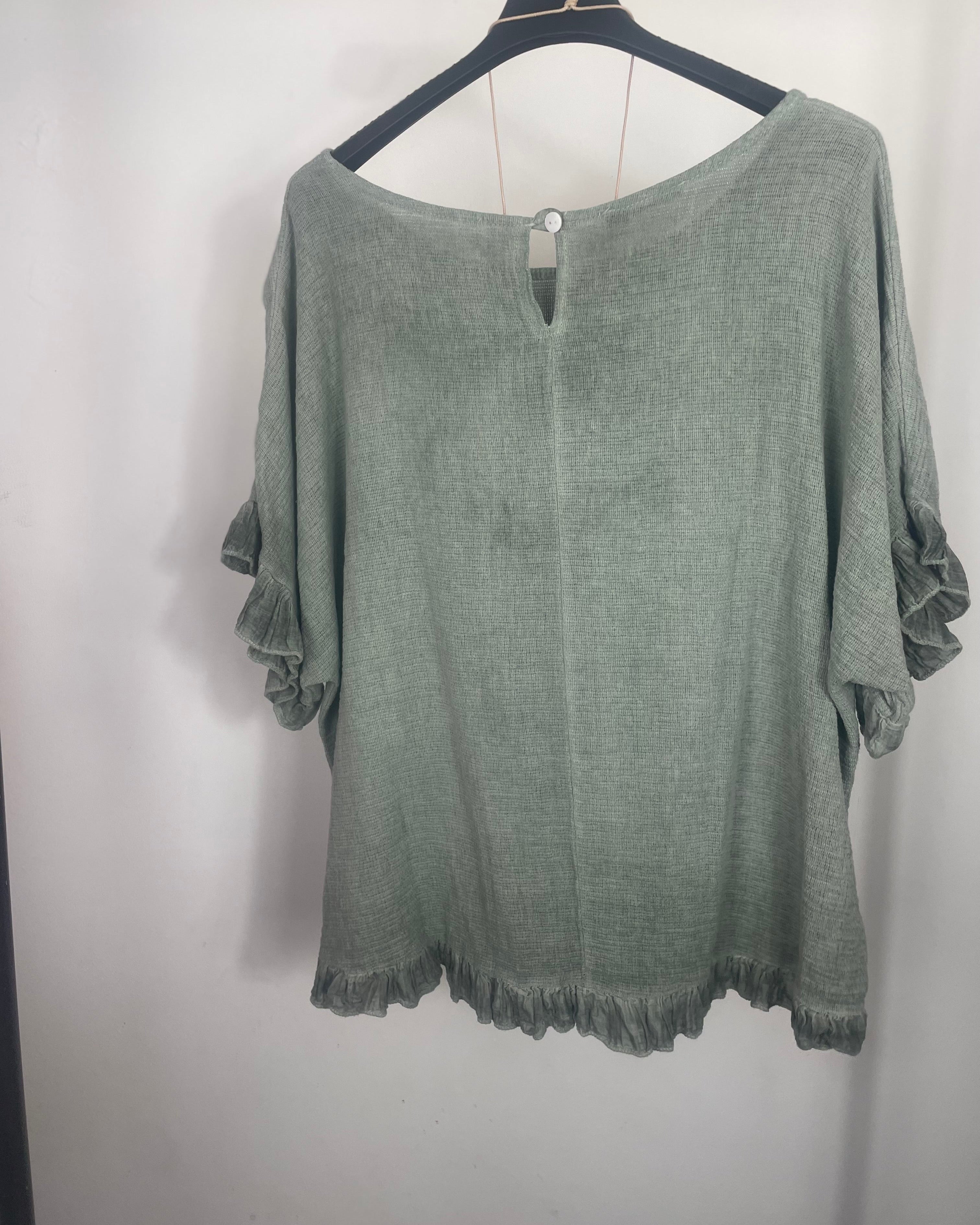 Top bohème volants froufrous sur cintre vue de dos bouton élégant coupe ample 36-46 Made in Italy