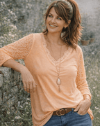 Top Dentelle Col V Bohème Printemps – Made in Italy – 36 - 44 - Mam’s Ailes