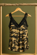 Top Satiné Militaire & Dentelle - Mam’s Ailes