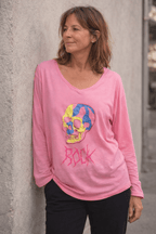 T-shirt Rock Skull rose à manches longues, vue portée