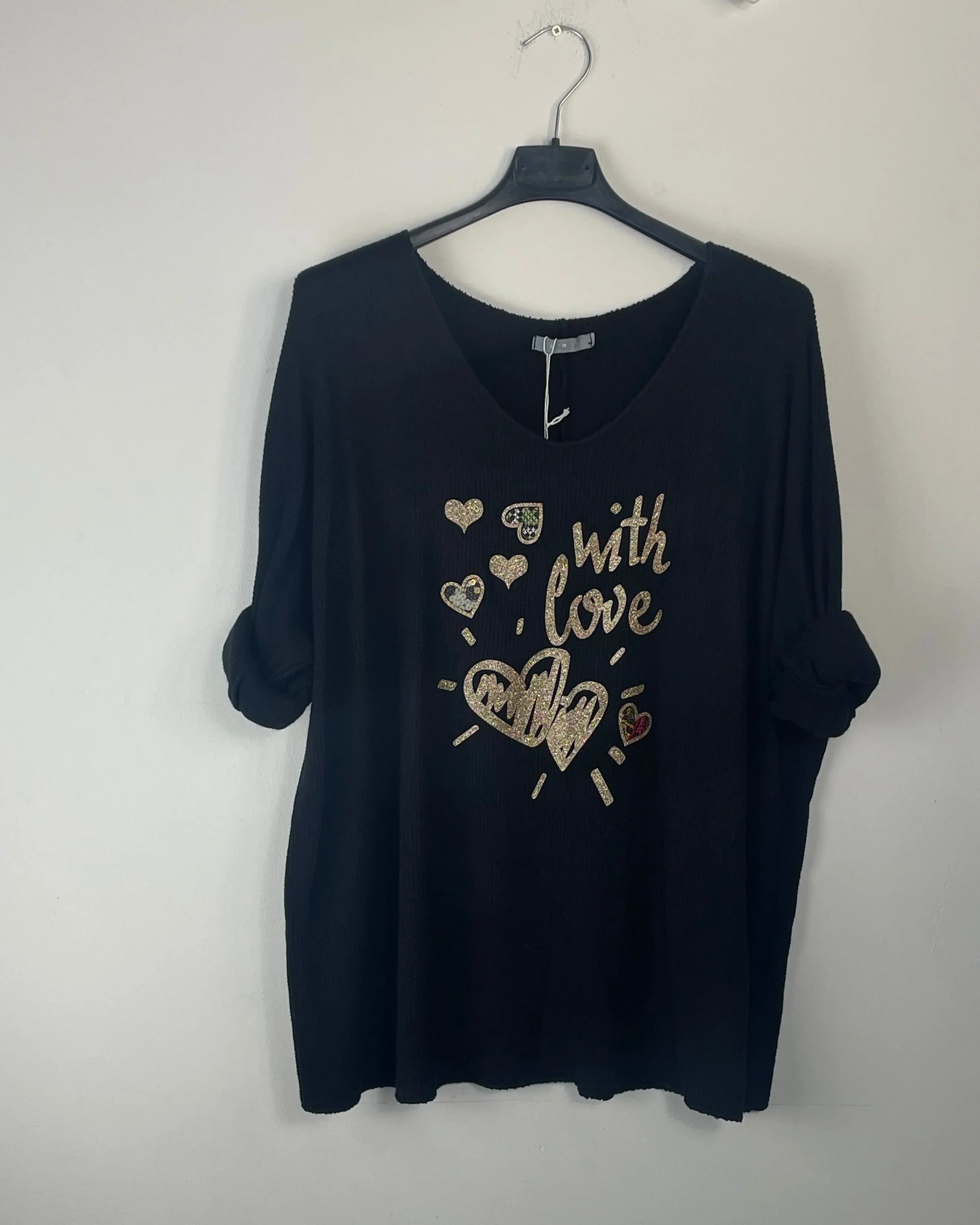 Pull léger motif With Love cœurs strass coupe confortable