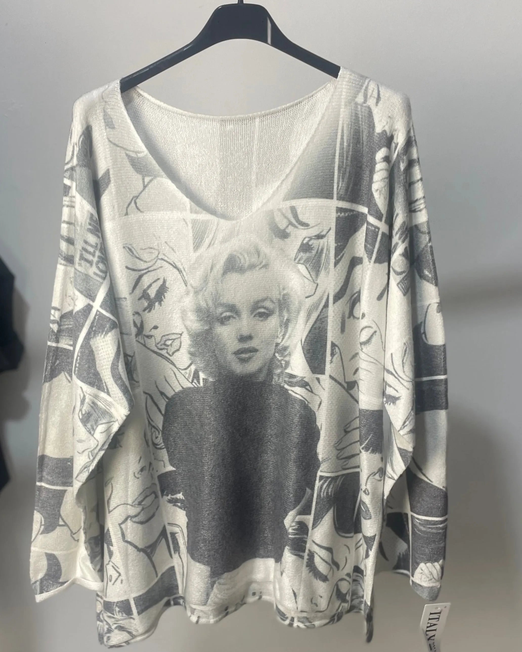 Pull oversize femme illustration artistique noir et blanc – Mam’s Ailes