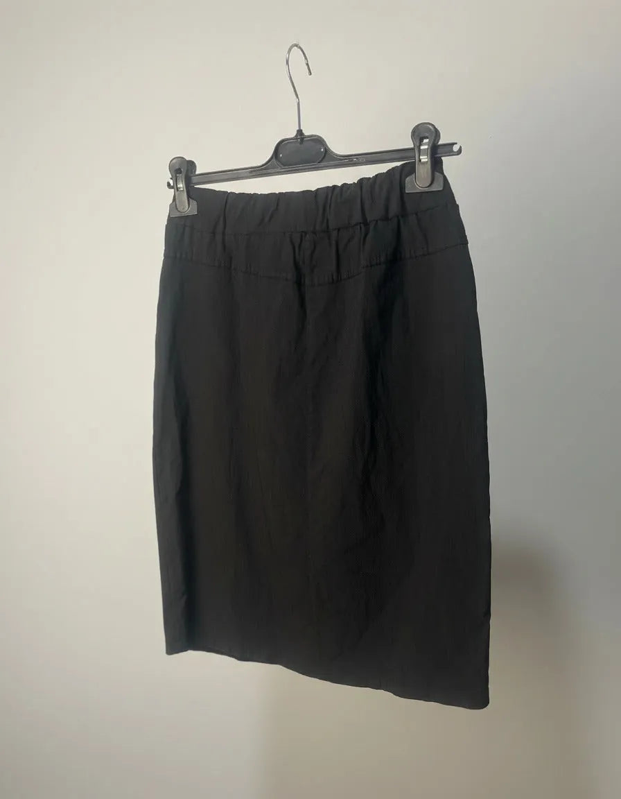 Détail jupe magique viscose 70%, taille élastique, cordon scintillant italien
