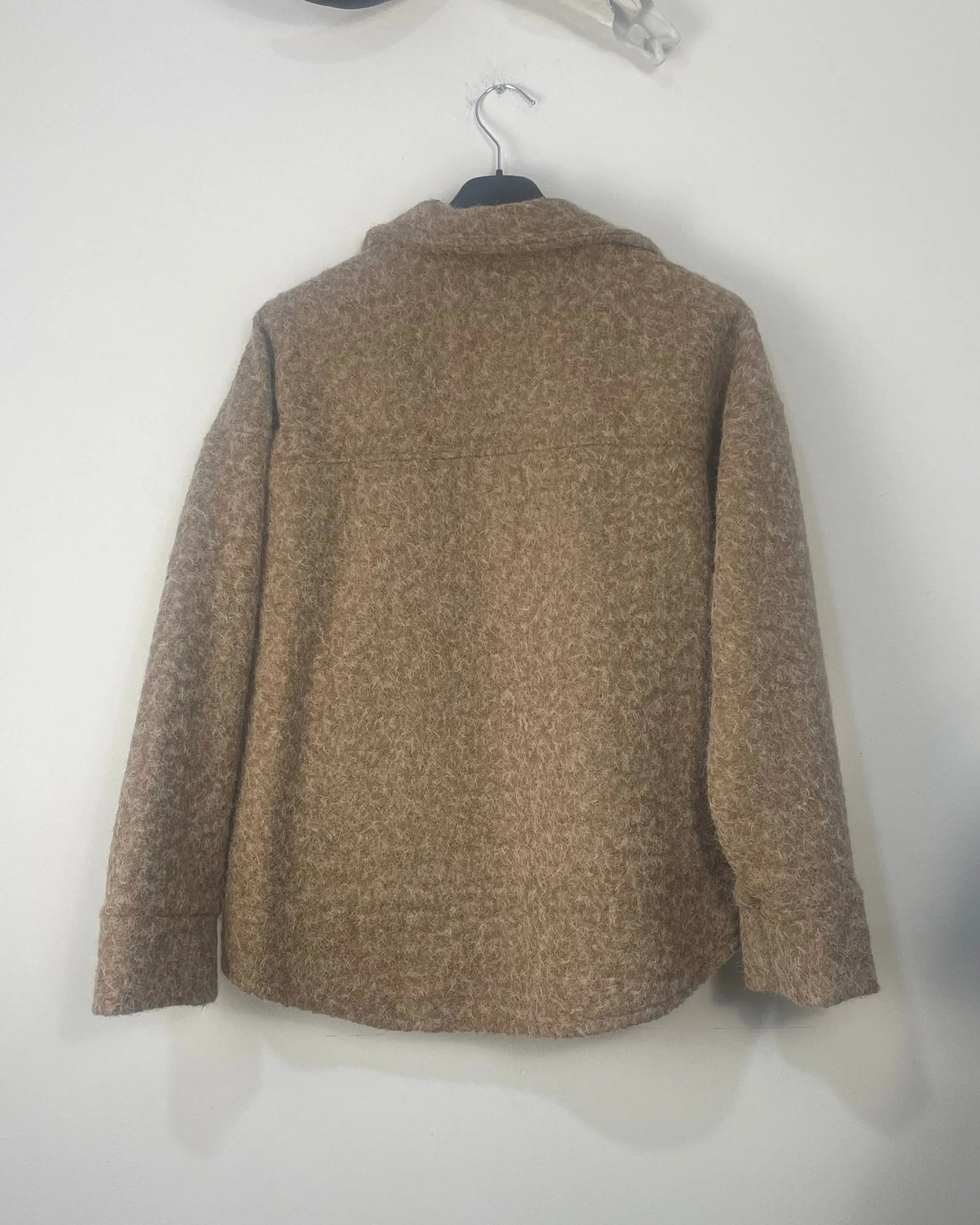 Détail patchs brodés veste Italy vue de dos