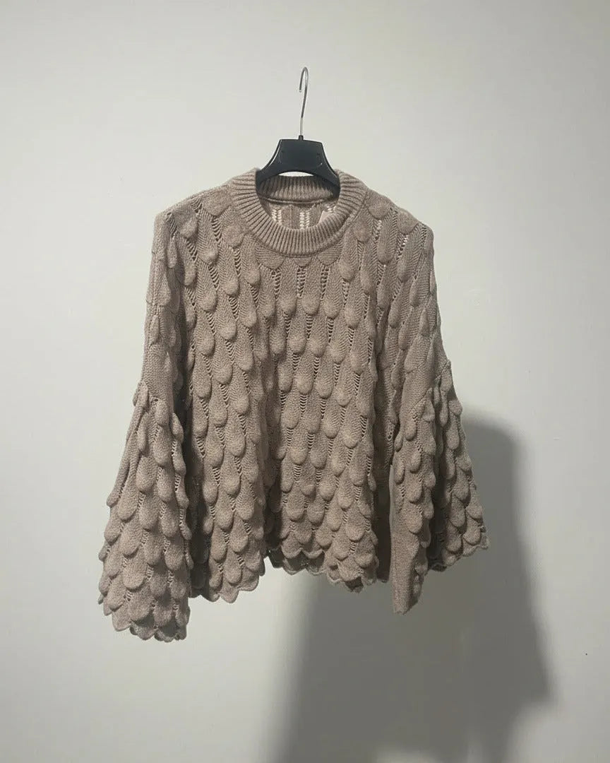 Pull Élise femme couleur taupe – détail maille relief