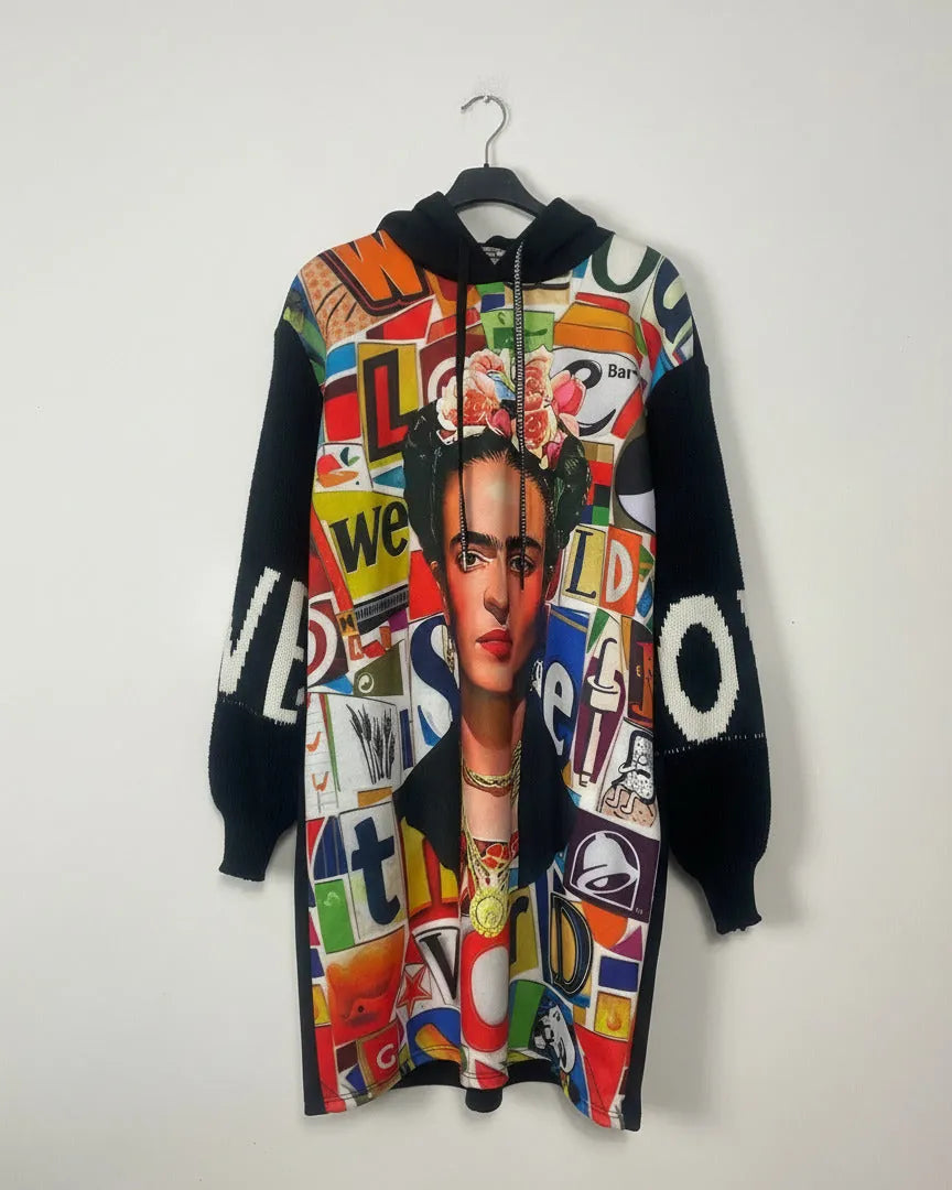Robe sweat pop art manches LOVE détail