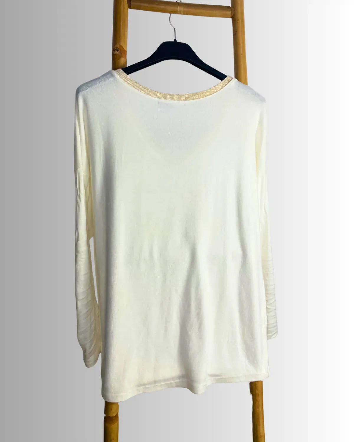 Pull blanc femme inscription You Rock avec paillettes dorées au col – vue de dos