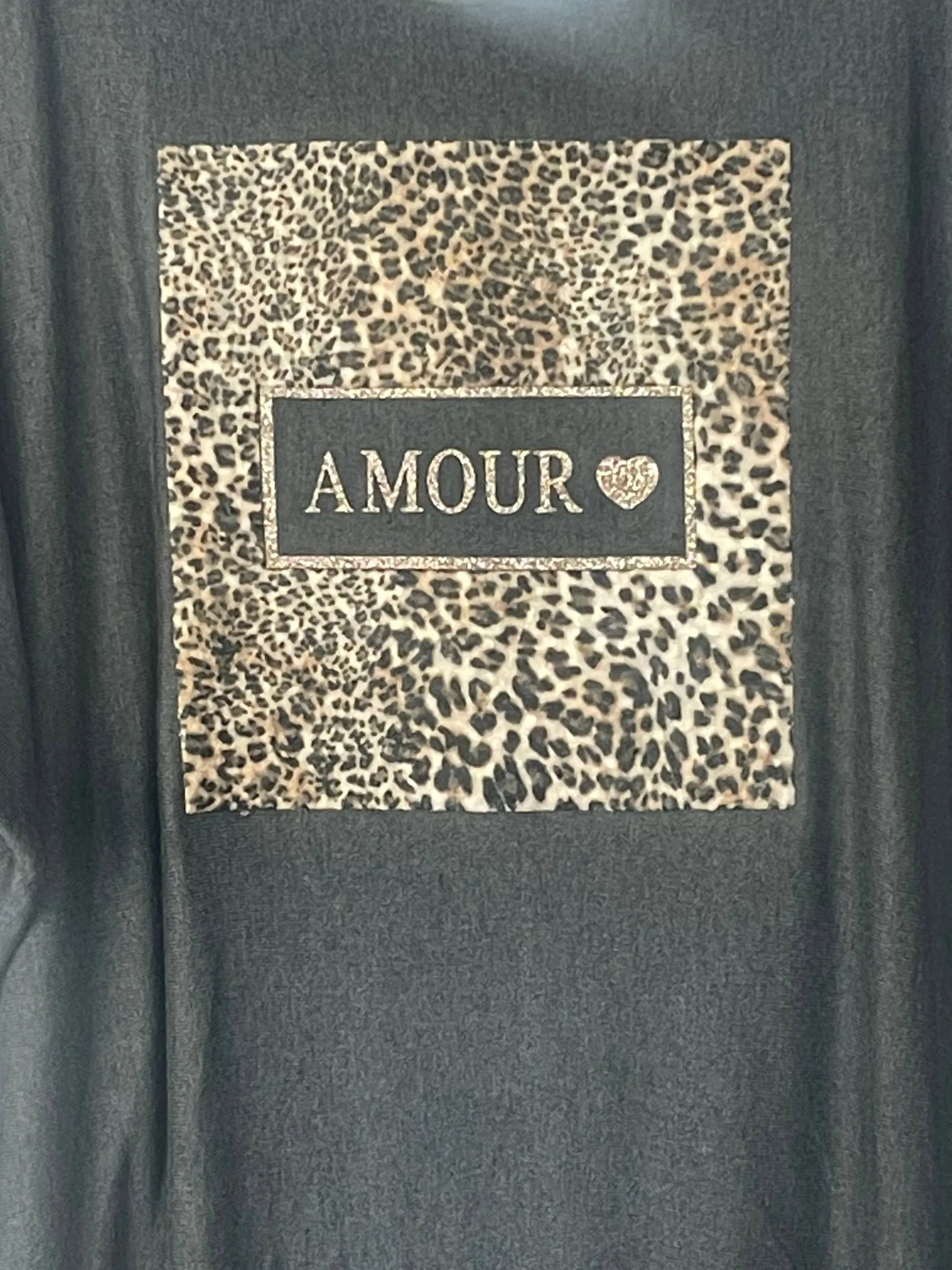 Pull Amour maille douce Italy motif détails