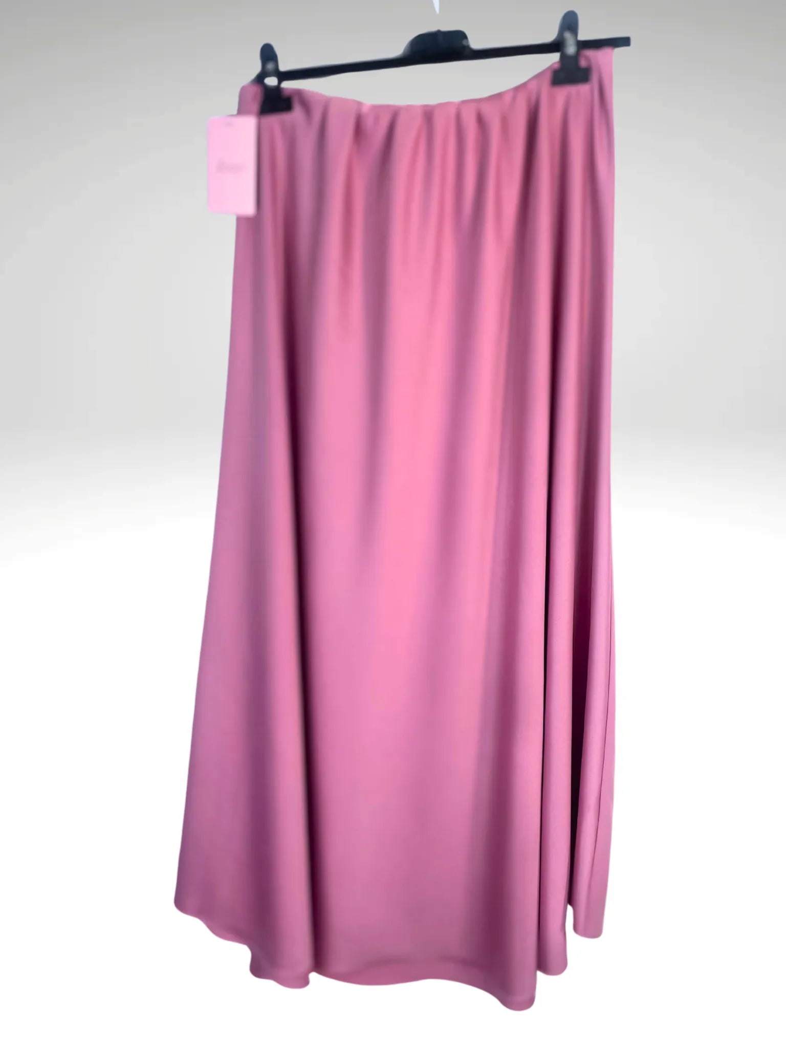 Jupe Satin “Silvia Satinata” – Taille Élastique & Tombé Fluide