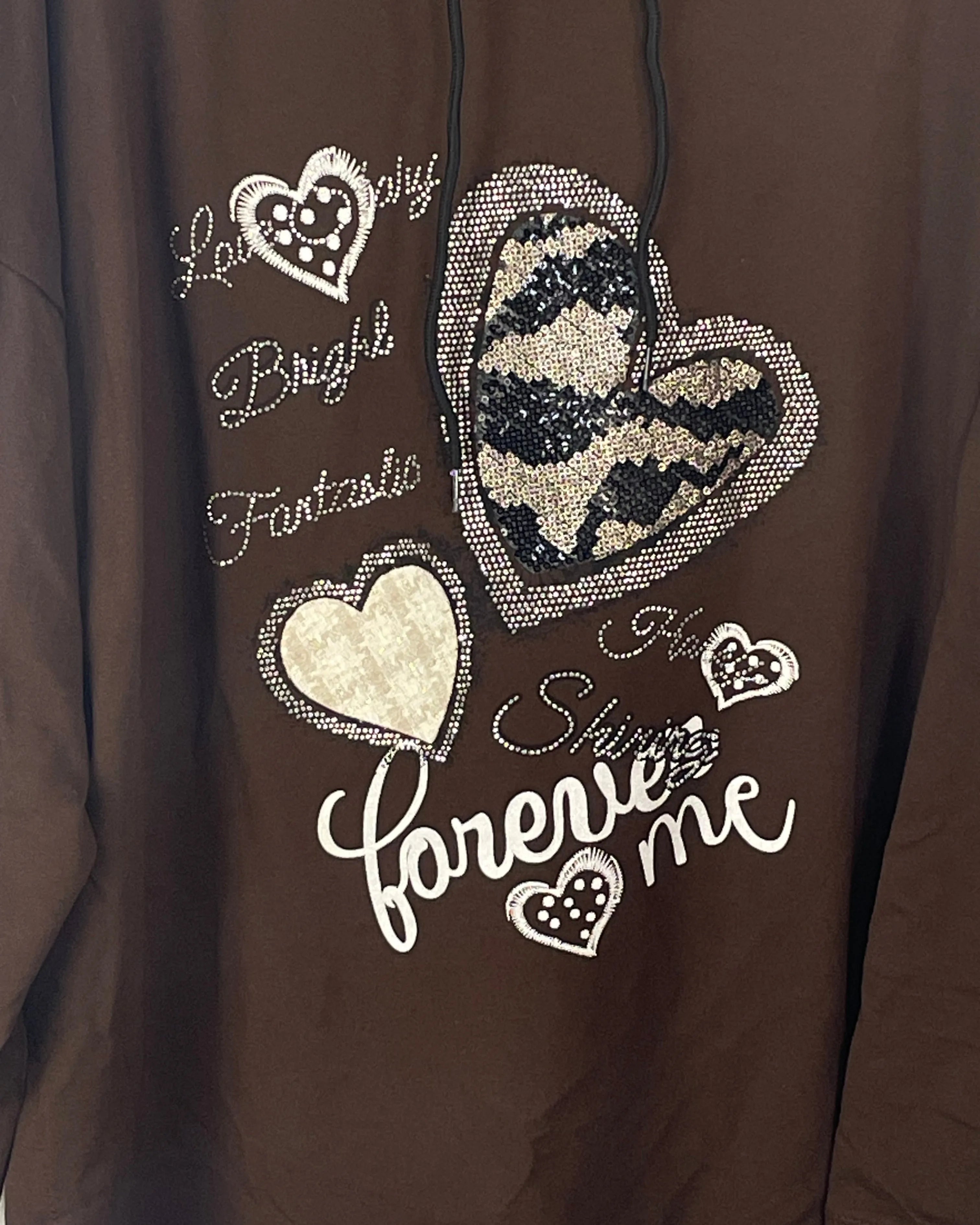 detail motif Sweat capuche oversize 