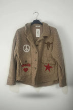 Veste badges camel écussons brodés avec poches plaquées – Made in Italy
