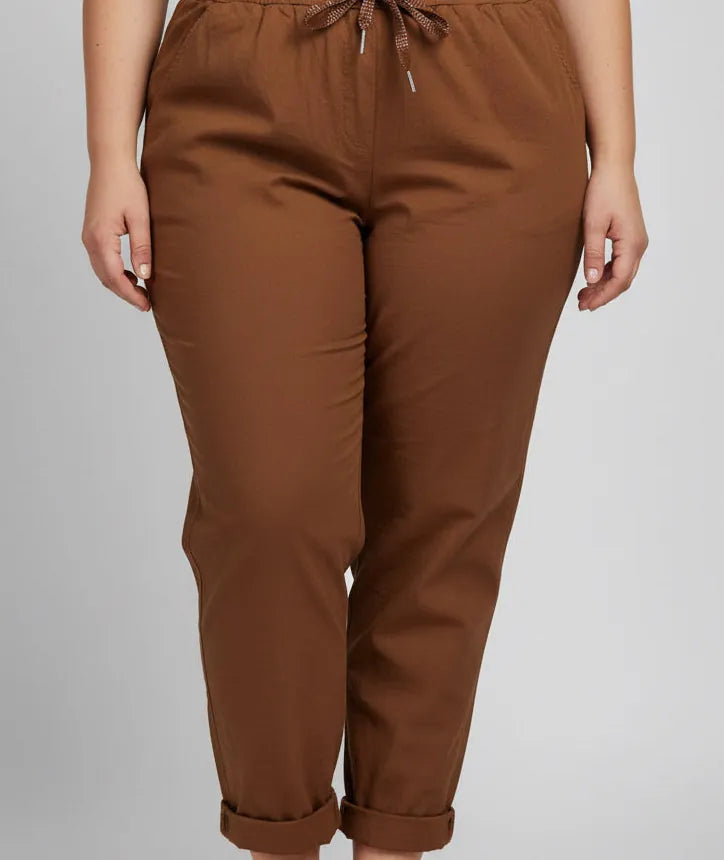 Pantalon Magique – Confort & Élégance du 36 au 52